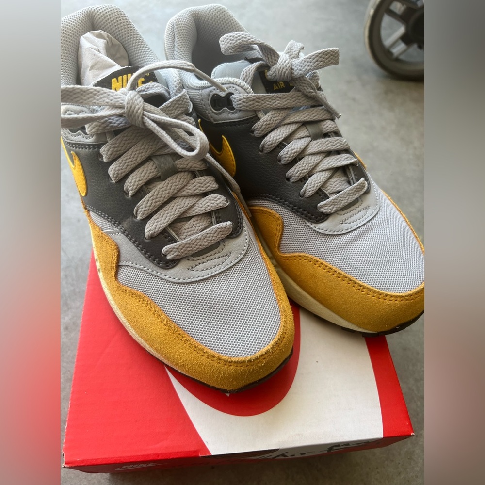 New Nike Air Max 1 |  women size 6